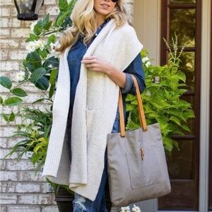 Softies Paddi Murphy hooded scarf with pockets